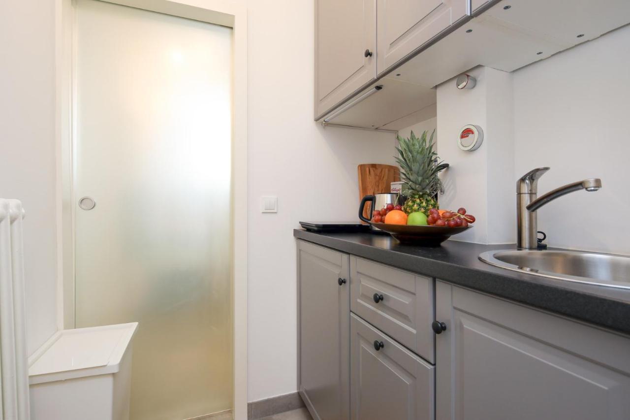 4 Personen Altbau Apartment Nahe Kurfuerstendamm - Romeo & Julia Berlin Kültér fotó