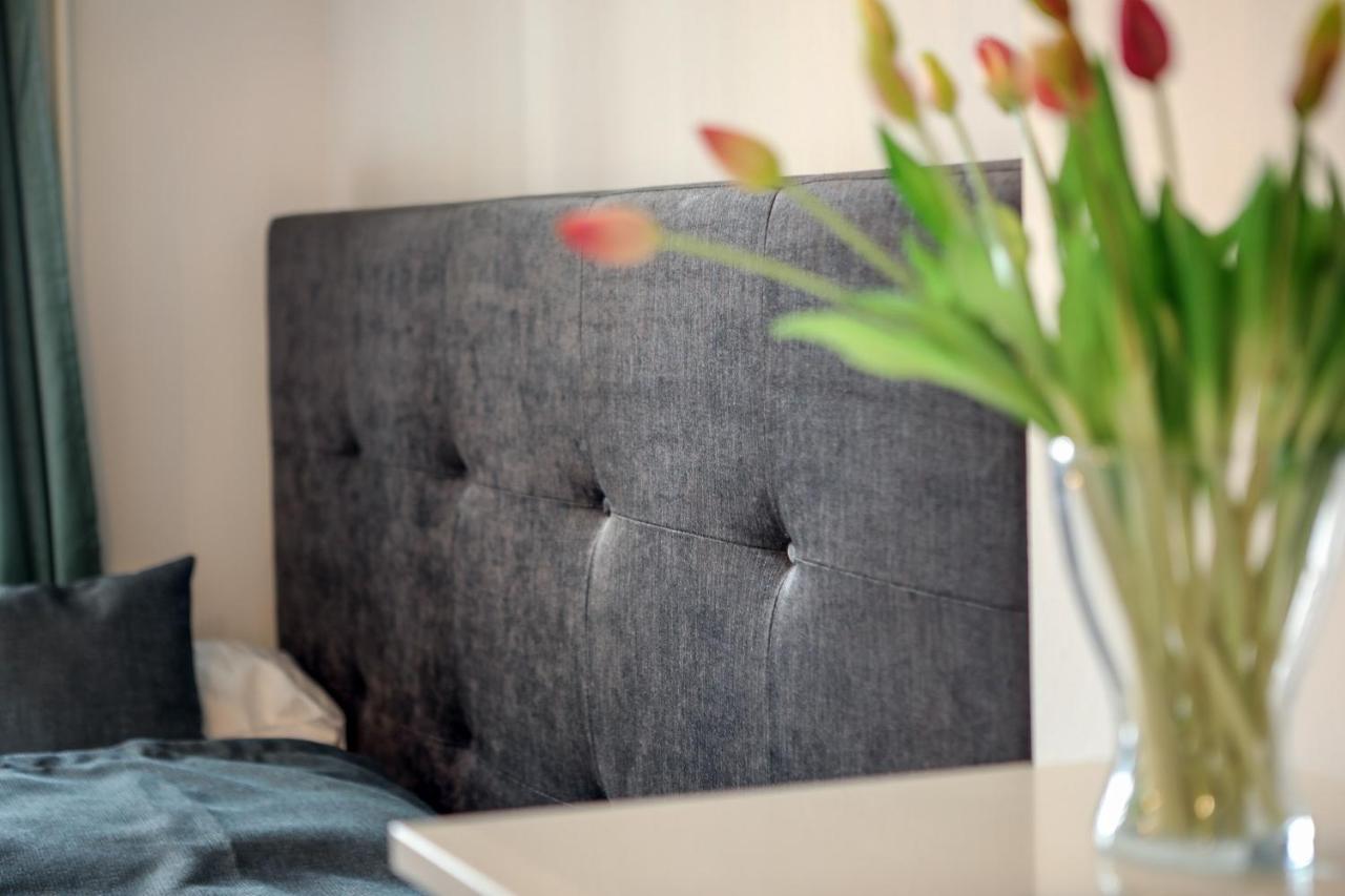 4 Personen Altbau Apartment Nahe Kurfuerstendamm - Romeo & Julia Berlin Kültér fotó