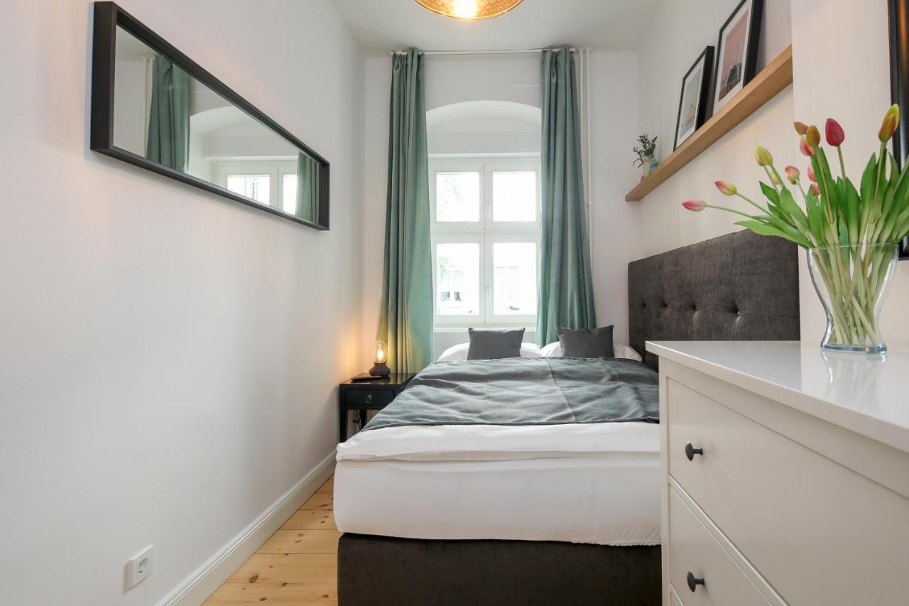 4 Personen Altbau Apartment Nahe Kurfuerstendamm - Romeo & Julia Berlin Kültér fotó